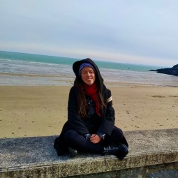PODCAST: Entrevista con Sara sobre sus prácticas en Francia (Rozhovor so Sarou o praxi vo Francúzsku)